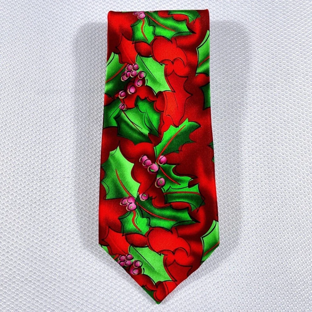 J. Garcia Green Tree Collection Fifty-Four Holly Christmas‎ Silk Tie Extra Long